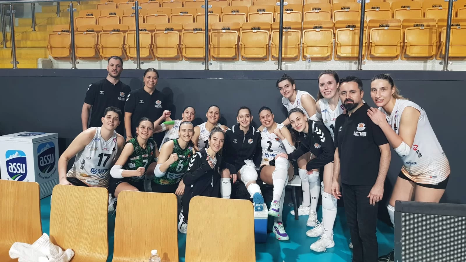 Sakarya Voleybol VakıfBank'ı Smaçladı: 1-3!