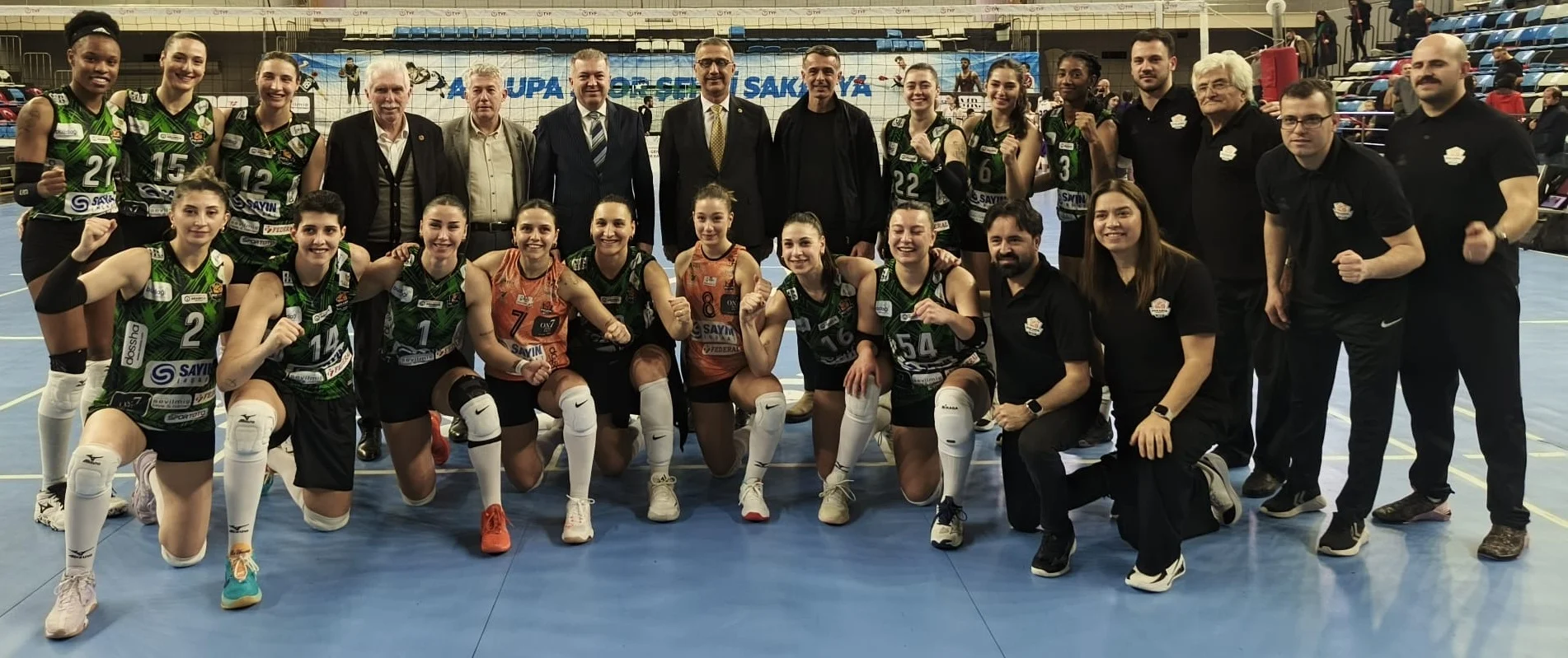 SULTANLARIMIZ TARİH YAZDI: PLAY-OFF’TAYIZ! 3-0 