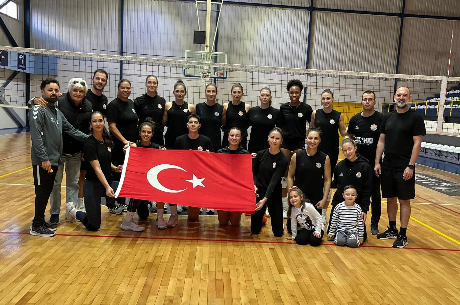 SULTANLAR  HEDEF 6’DA 6! BAYRAM HEDİYESİ OLSUN