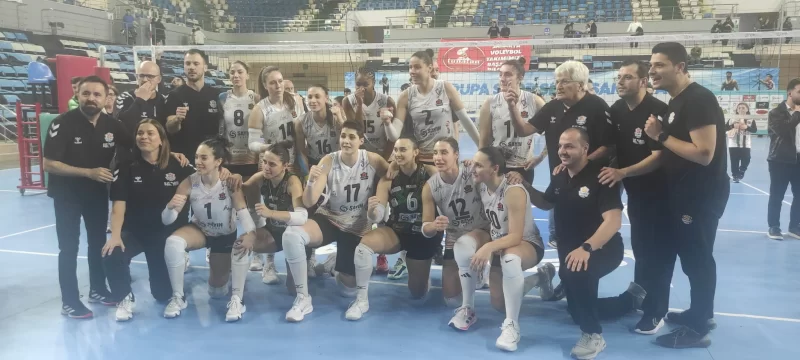 9'da 9! Sultanlar Play-Off Yolunda Büyük Avantaj Elde Etti! 3-2